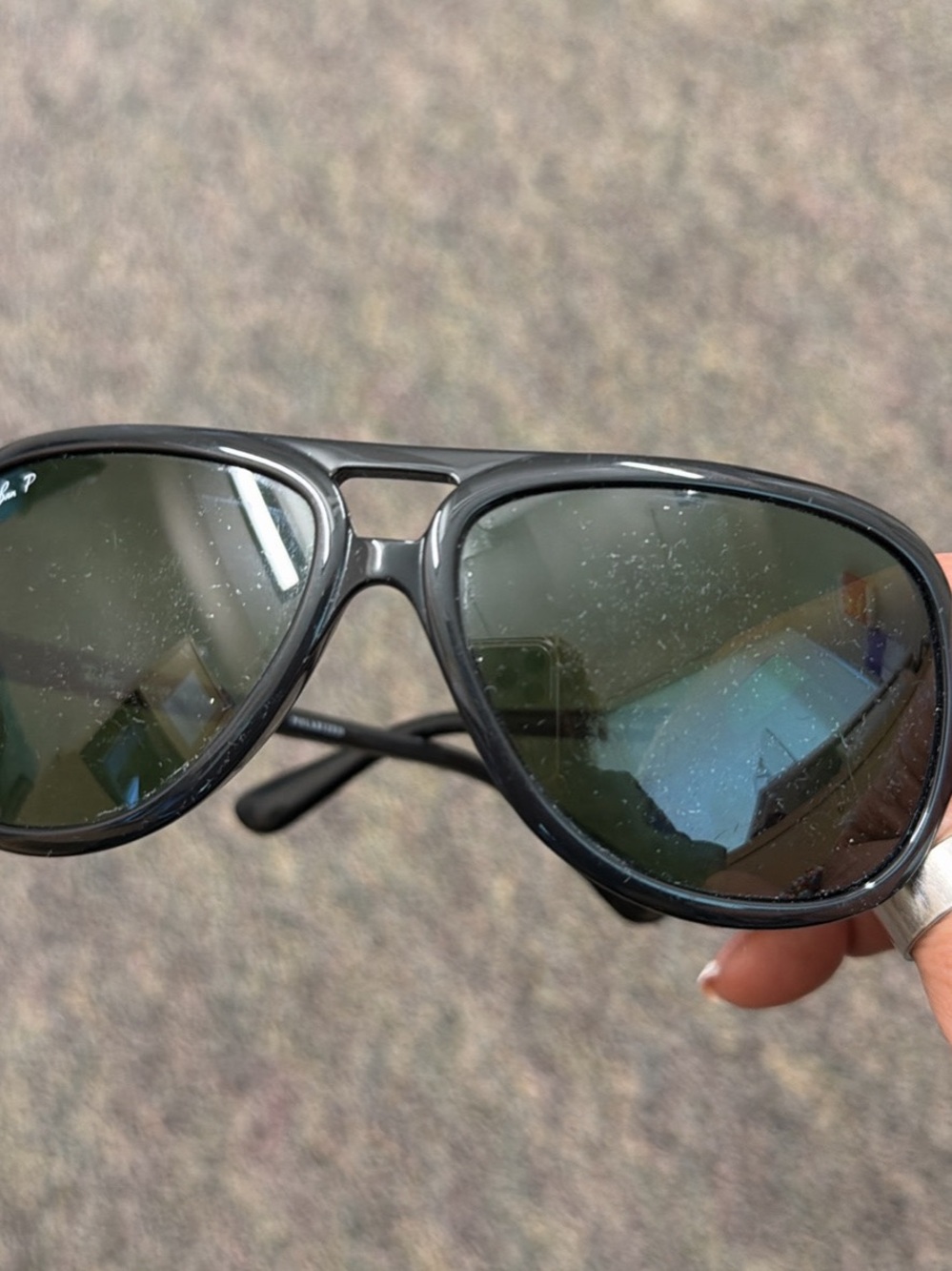 Ray-Ban Black Frame Green Lens Pilot Sunglasses